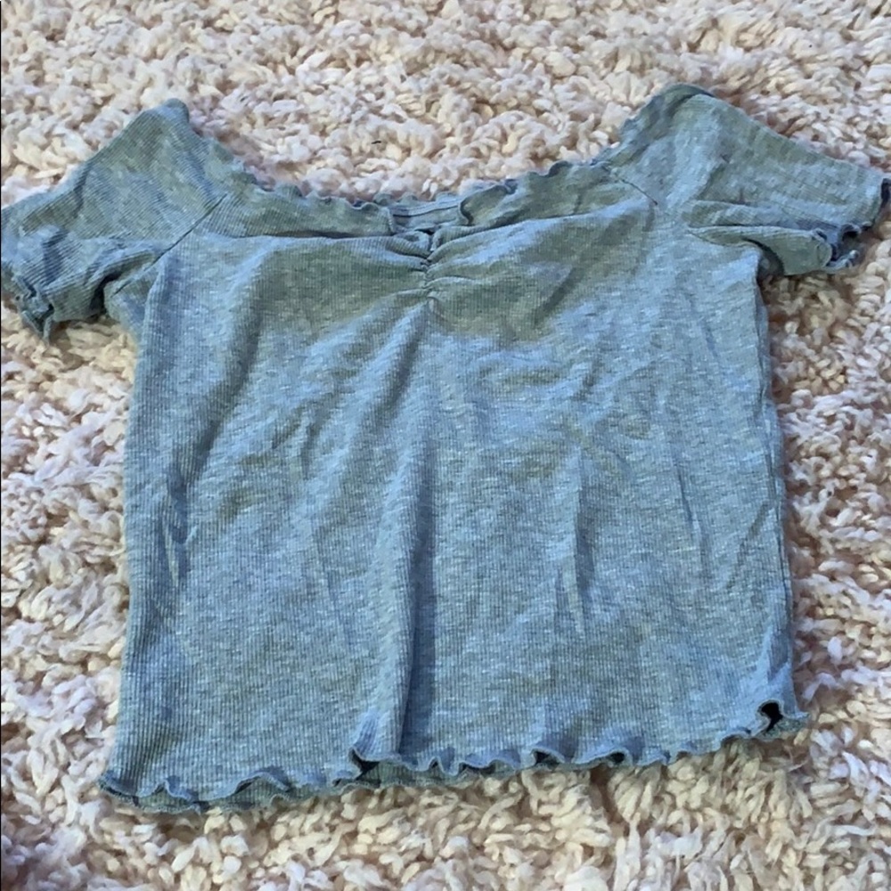 Gray off the shoulder crop